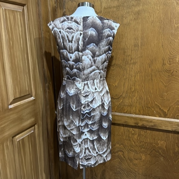 Antonio Melani Silk Abstract Print Dress Size 10 - EUC - Picture 4 of 6